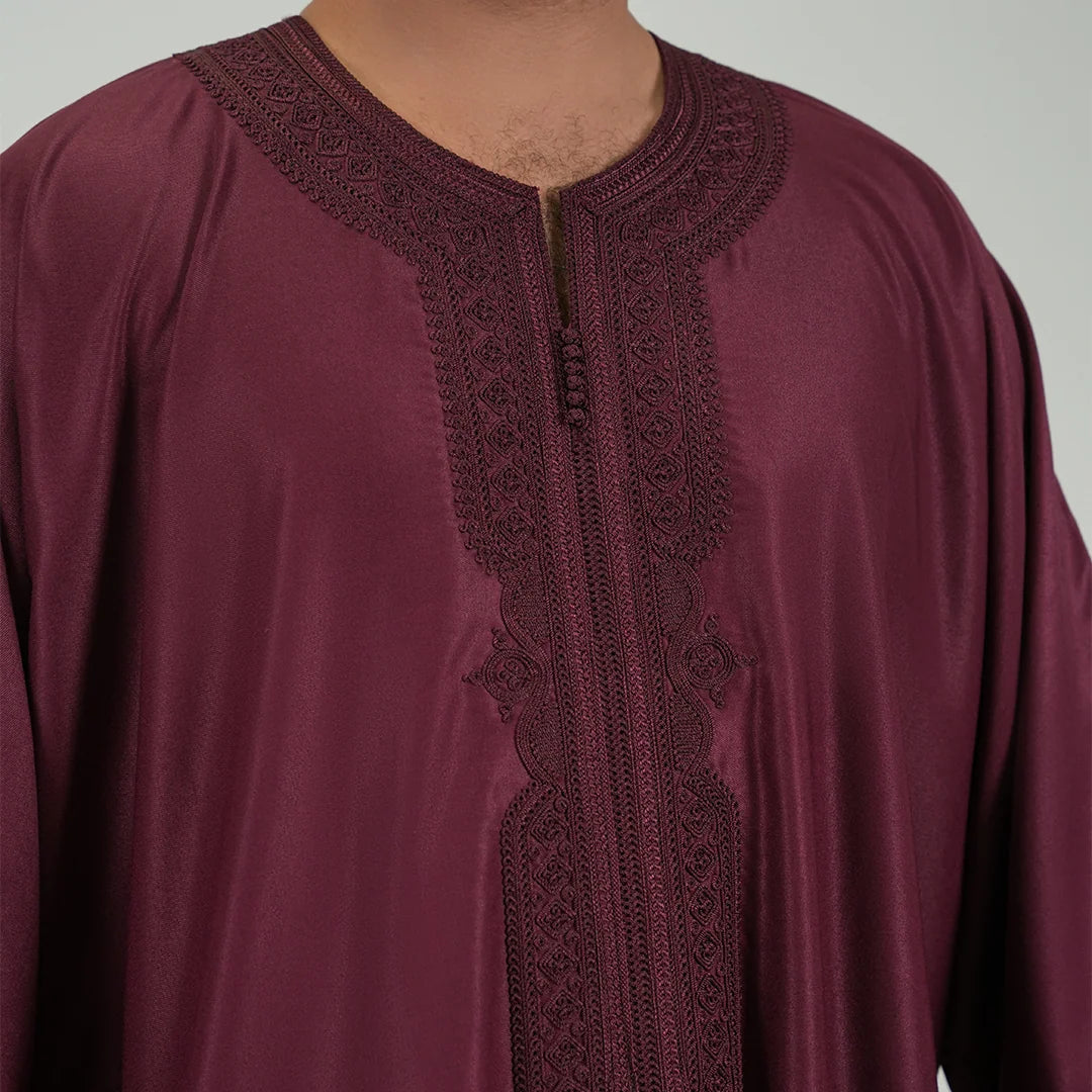 Embroidered kandoora with Short Sleeves Burgundy Color