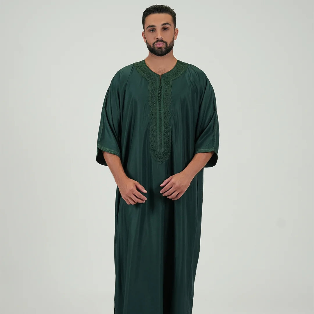 Embroidered kandoora with Short Sleeves For Men Deep Green color